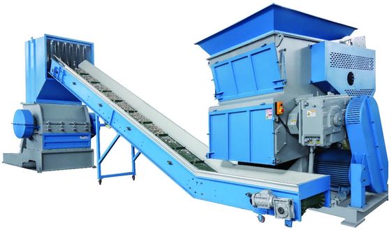 PP 대용품 가방 / 덩어리 플라스틱 Granulator 컴퓨터화된 플라스틱 쉐러더 Granulator 800kg/Hr